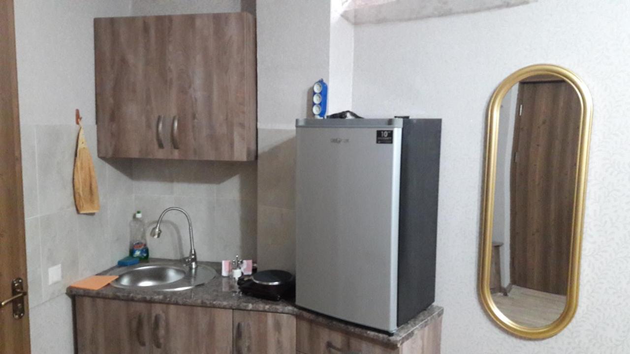 Aparthotel Otin Tbiliszi Kültér fotó